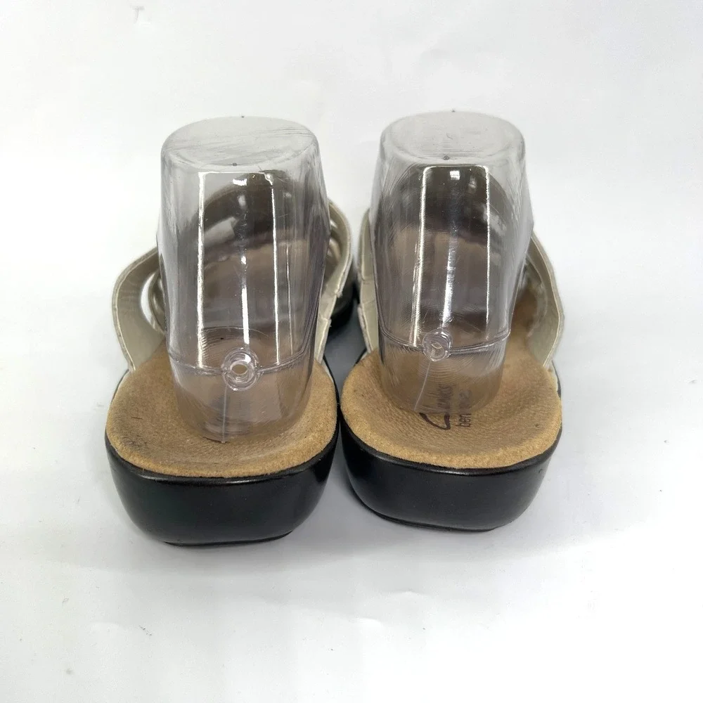 Clarks Women's 9 M Off White Leather Slide Sandals Comfort Strappy Shoes